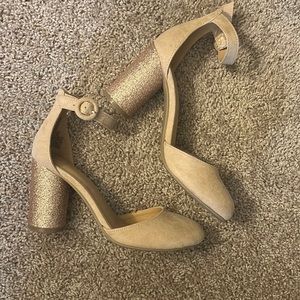 Lauren Conrad size 6 heels!